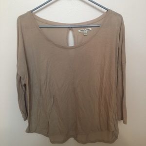 😍American Eagle Tan Top! Keyhole Back!😍